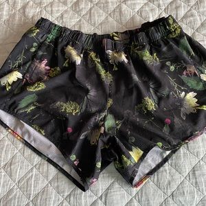 Oiselle Distance Shorts